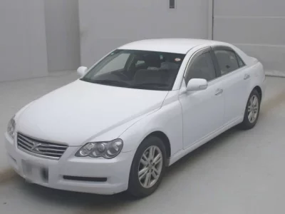 Toyota MARK X  с аукциона в Японии