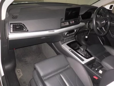 Audi Q5  с аукциона в Японии