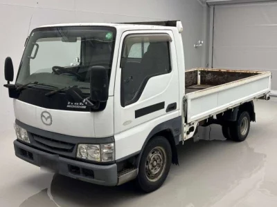 Mazda TITAN  с аукциона в Японии