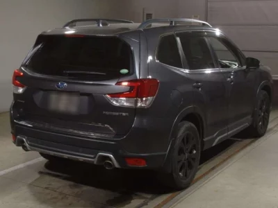 Subaru FORESTER  с аукциона в Японии