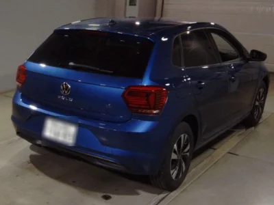 Volkswagen POLO  с аукциона в Японии