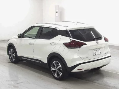 Nissan KICKS  с аукциона в Японии