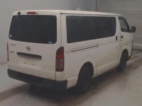 Toyota HIACE VAN лот № 62002 оценка 3  с аукциона в Японии 1