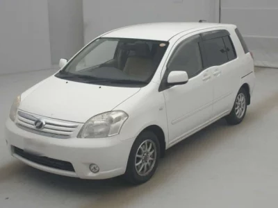 Toyota RAUM