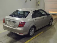 Toyota COROLLA AXIO лот № 6077 оценка 3.5  с аукциона в Японии 1