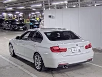 BMW 3-Series лот № 56 оценка 4.5  с аукциона в Японии 4