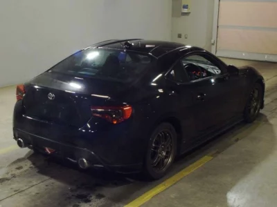 Toyota 86  с аукциона в Японии