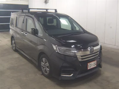 Honda STEP WAGON  с аукциона в Японии