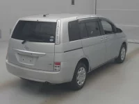 Toyota ISIS лот № 77048 оценка 3  с аукциона в Японии 1