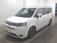 Honda STEP WAGON лот № 7051 оценка 4.5  с аукциона в Японии 3