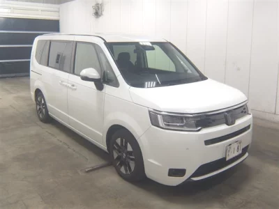 Honda STEP WAGON  с аукциона в Японии