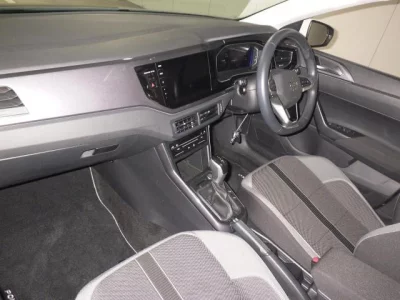 Volkswagen POLO  с аукциона в Японии