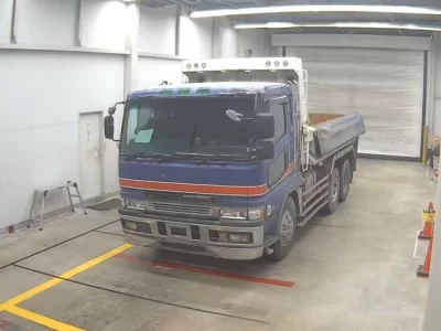 Mitsubishi FUSO TRUCK  с аукциона в Японии