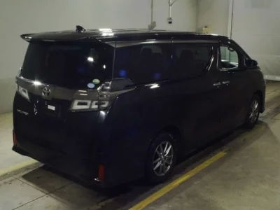 Toyota VELLFIRE  с аукциона в Японии