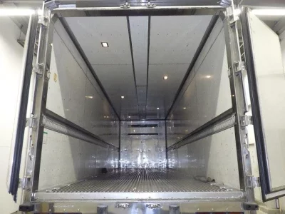 Mitsubishi FUSO TRUCK  с аукциона в Японии