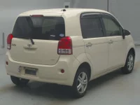 Toyota PORTE лот № 77106 оценка 3.5  с аукциона в Японии 1