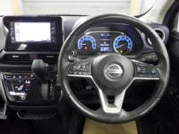 Nissan DAYZ лот № 3006 оценка 4  с аукциона в Японии 4