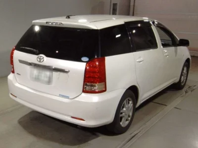 Toyota WISH  с аукциона в Японии
