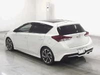 Toyota AURIS лот № 3028 оценка 4.5  с аукциона в Японии 1
