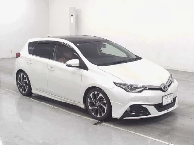 Toyota AURIS  с аукциона в Японии