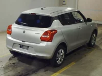 Suzuki SWIFT лот № 6094 оценка 4  с аукциона в Японии 1
