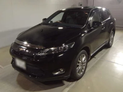 Toyota HARRIER  с аукциона в Японии