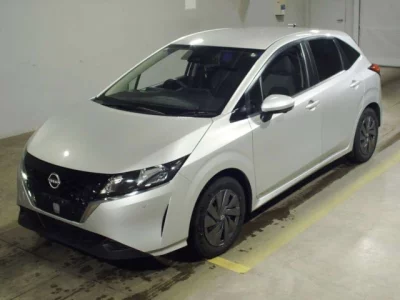Nissan NOTE  с аукциона в Японии