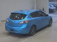 Mazda AXELA лот № 1859 оценка 3.5  с аукциона в Японии 1