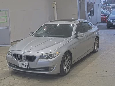 BMW 5-Series  с аукциона в Японии