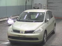 Nissan TIIDA лот № 2050 оценка 3.5  с аукциона в Японии 2