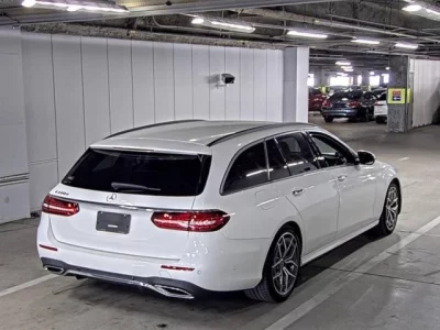 Mercedes-Benz E CLASS WAGON  с аукциона в Японии