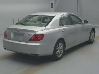 Toyota MARK X  с аукциона в Японии