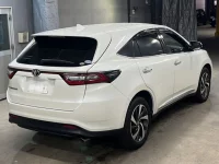 Toyota HARRIER лот № 586 оценка 4.5  с аукциона в Японии 4
