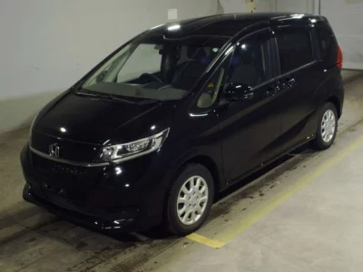Honda FREED  с аукциона в Японии