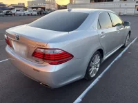 Toyota CROWN лот № 50082 оценка 3.5  с аукциона в Японии 1