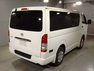 Toyota HIACE VAN  с аукциона в Японии