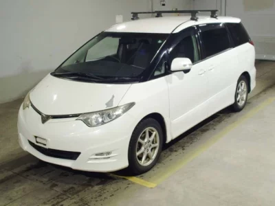 Toyota ESTIMA  с аукциона в Японии