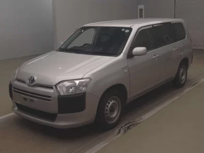 Toyota SUCCEED  с аукциона в Японии