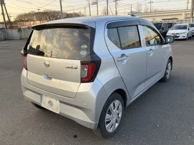 Daihatsu MIRA E S  с аукциона в Японии