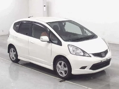 Honda FIT  с аукциона в Японии