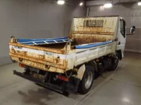 Mitsubishi CANTER лот № 63504 оценка 3  с аукциона в Японии 1