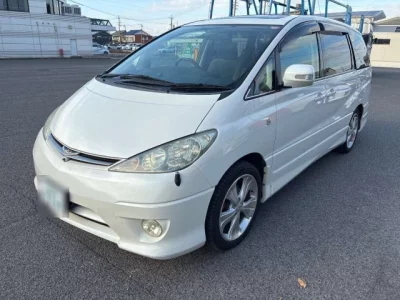 Toyota ESTIMA  с аукциона в Японии