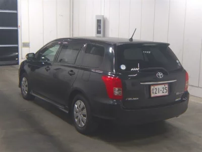 Toyota COROLLA FIELDER  с аукциона в Японии