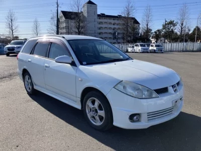 Nissan WINGROAD  с аукциона в Японии