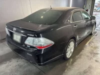 Toyota CROWN лот № 50119 оценка 3  с аукциона в Японии 1