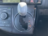 Toyota WISH лот № 738 оценка 3  с аукциона в Японии 3