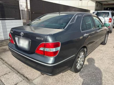 Toyota BREVIS
