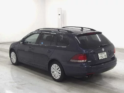 Volkswagen GOLF VARIANT  с аукциона в Японии