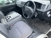 Toyota HIACE VAN лот № 2209 оценка 0  с аукциона в Японии 2