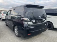 Toyota VELLFIRE лот № 2212 оценка 0  с аукциона в Японии 1